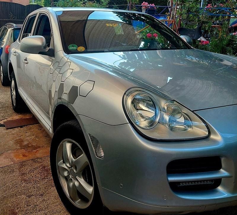 Gebraucht Porsche Cayenne 250 PS (183 kW) 2004 Silber SUV