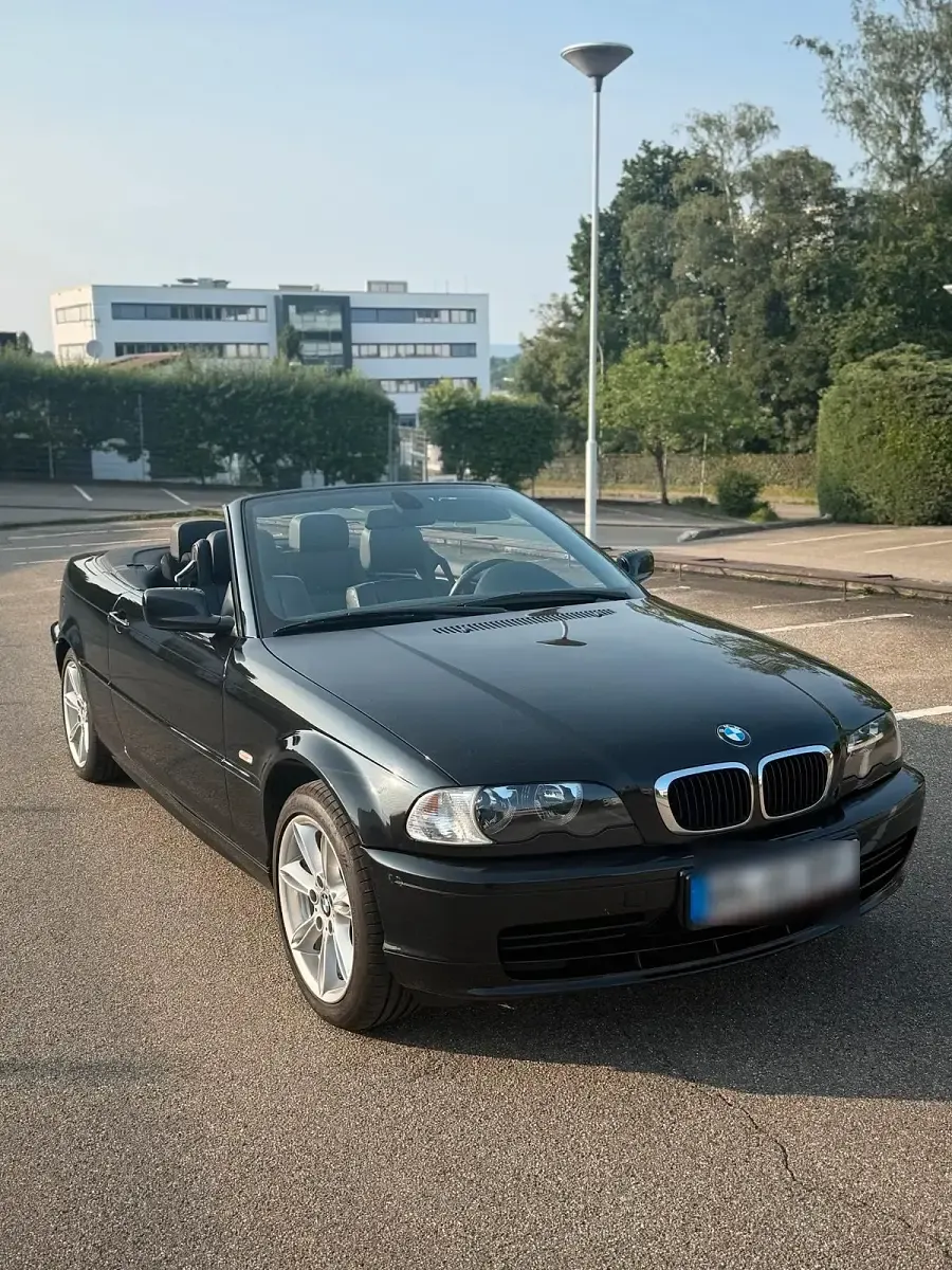 Gebraucht BMW 318 M Sport 143 PS (105 kW) 2002 Schwarz Cabrio