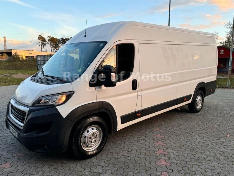 Gebraucht Peugeot Boxer 131 PS (96 kW) 2019 Weiß Van