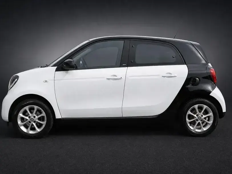 Gebraucht Smart ForFour Passion 71 PS (52 kW) 2016 Weiß Kleinwagen