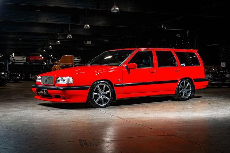 Gebraucht Volvo 850 241 PS (177 kW) 1996 Rot Kombi
