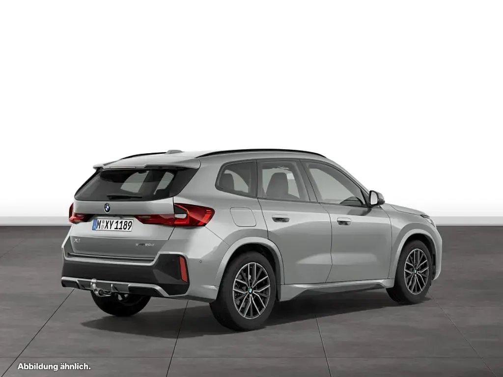 Gebraucht BMW X1 Sport Line 150 PS (110 kW) 2025 Grau SUV