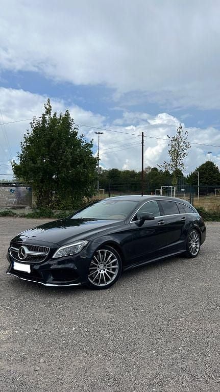 Schwarz Gebraucht 2015 Mercedes CLS500 Shooting Brake AMG Kombi | 33.850 € (Fairer Preis) - Bild 1/4
