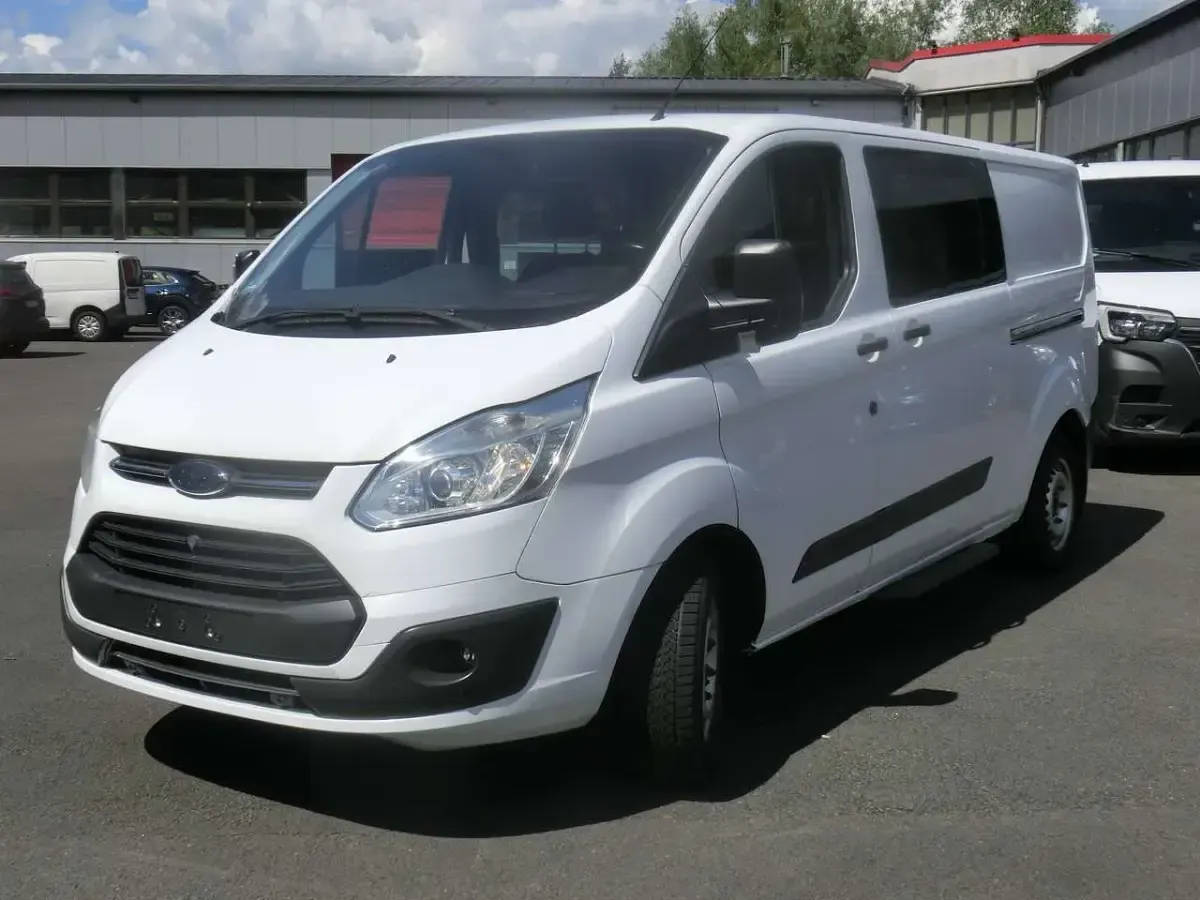 Gebraucht Ford Transit Custom Trend 170 PS (125 kW) 2017 Frost  weiß Van / Kleinbus