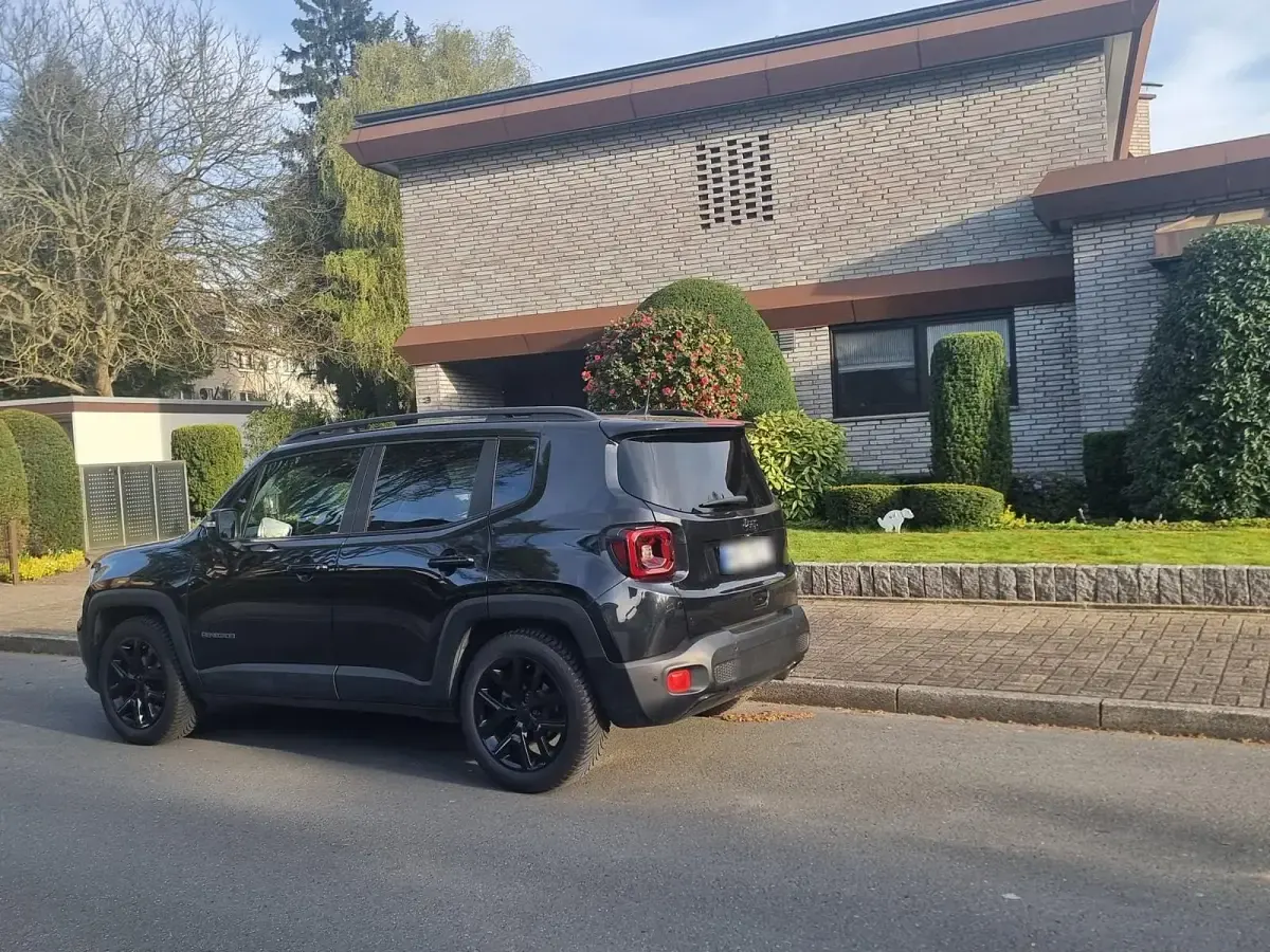 Gebraucht Jeep Renegade 120 PS (88 kW) 2020 Schwarz SUV