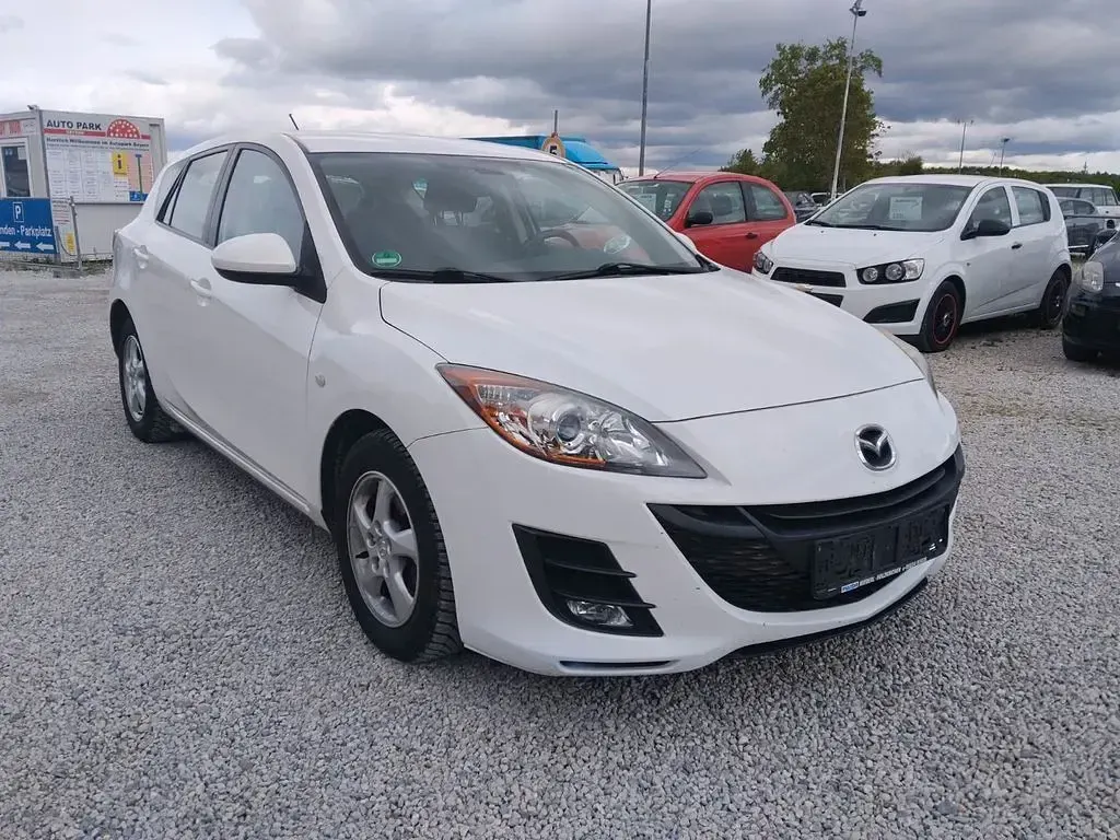 Usata Mazda 3 110 CV (80 kW) 2010 Bianco Berlina