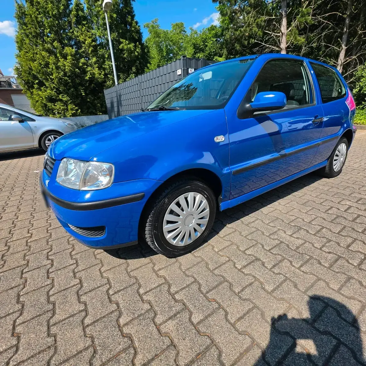 Gebraucht VW Polo 59 PS (43 kW) 2001 Blau Kleinwagen