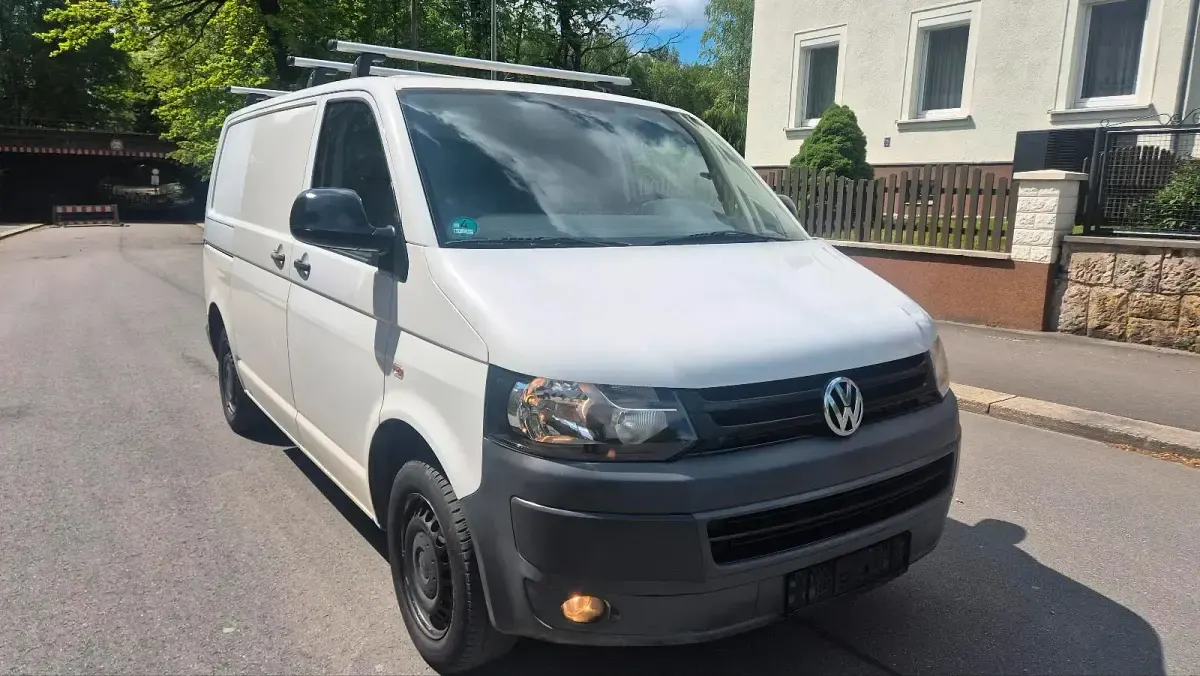 Używany VW Transporter 140 KM (102 kW) 2011 Biały Van