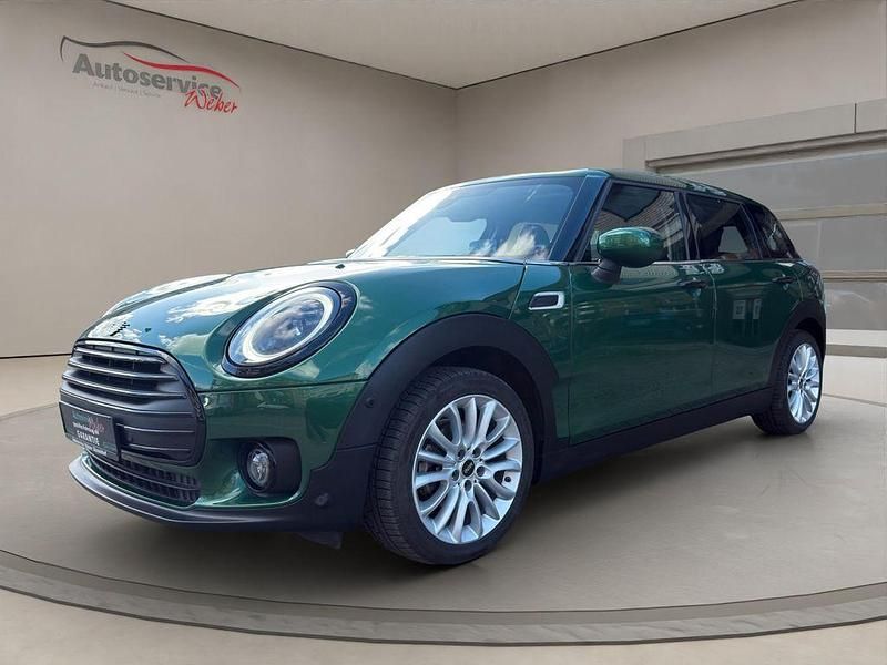 Grün Gebraucht 2022 Mini One Clubman Classic Kombi | 20.990 € (Fairer Preis) - Bild 1/4