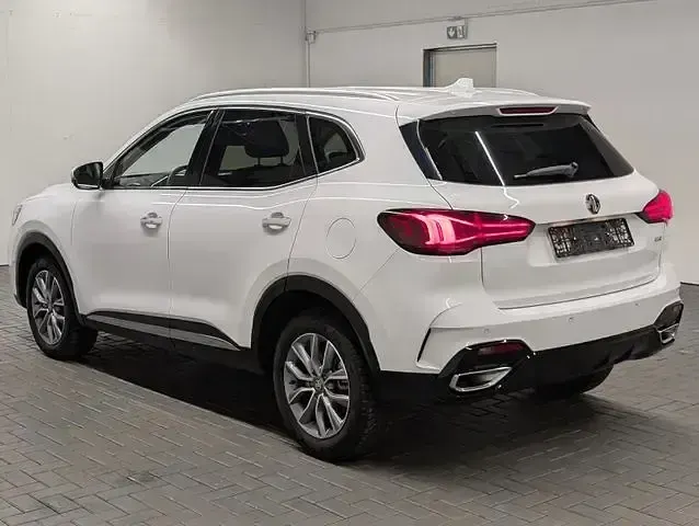 Gebraucht MG HS Luxury 162 PS (119 kW) 2024 Weiss SUV