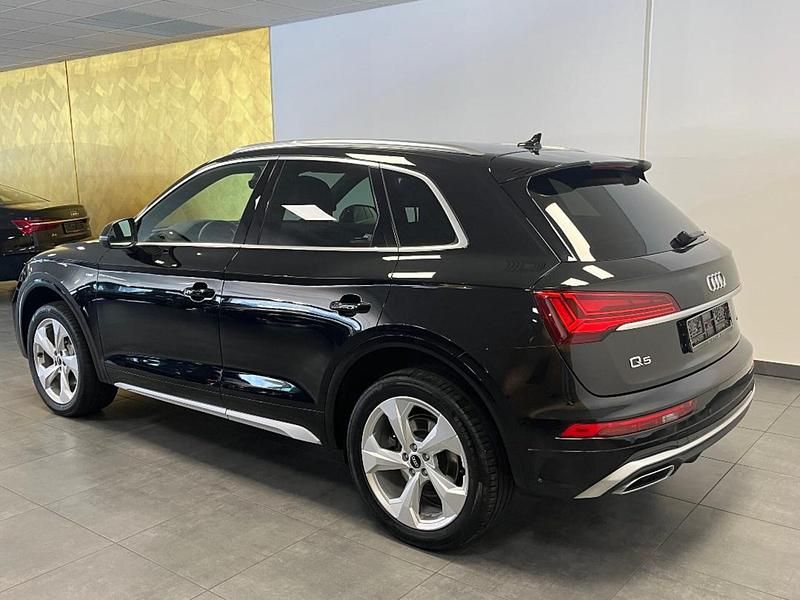 Gebraucht Audi Q5 S-Line 204 PS (150 kW) 2024 Mythosschwarz SUV
