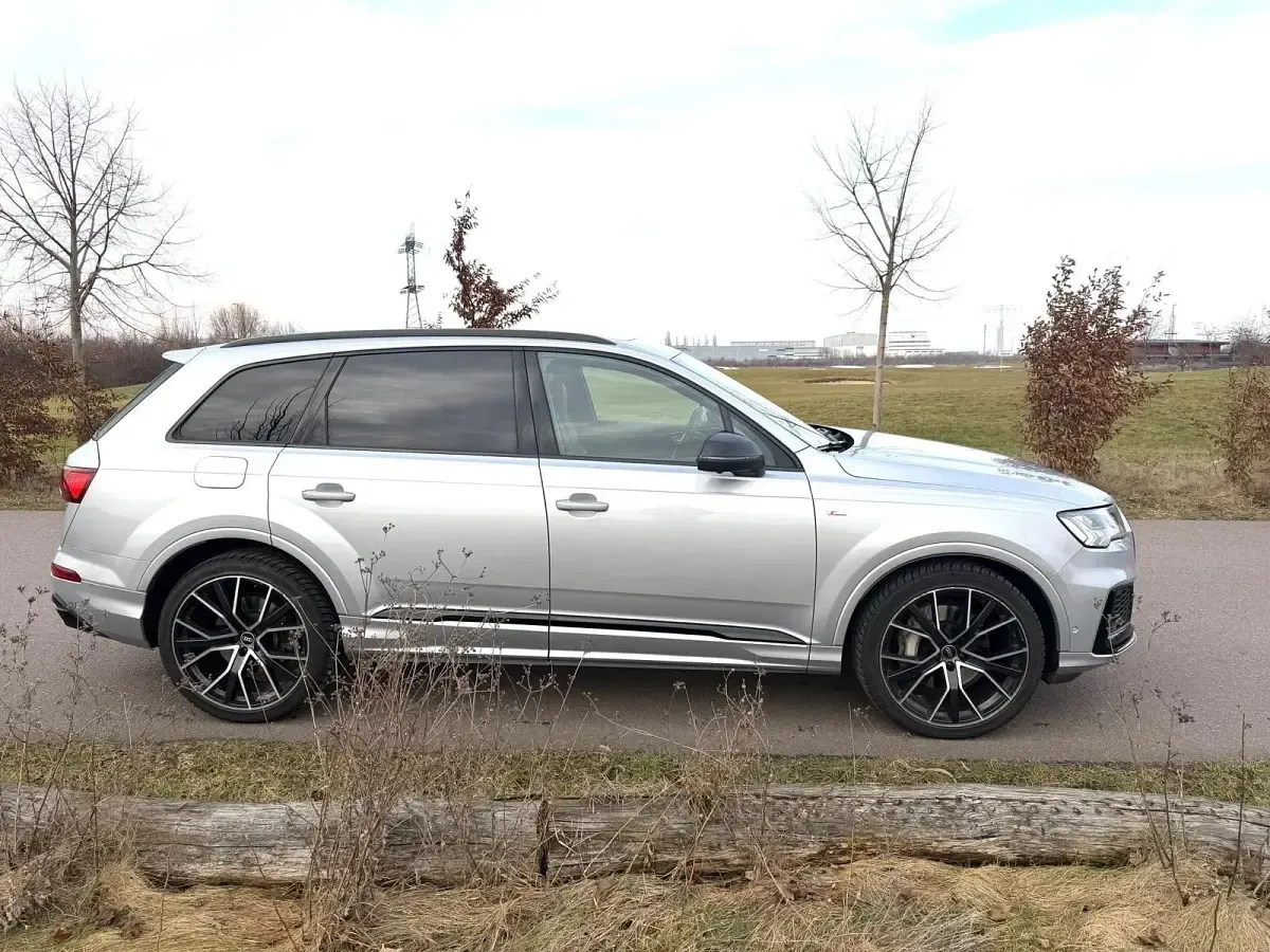 Gebraucht Audi Q7 S-Line 381 PS (280 kW) 2021 Silber SUV