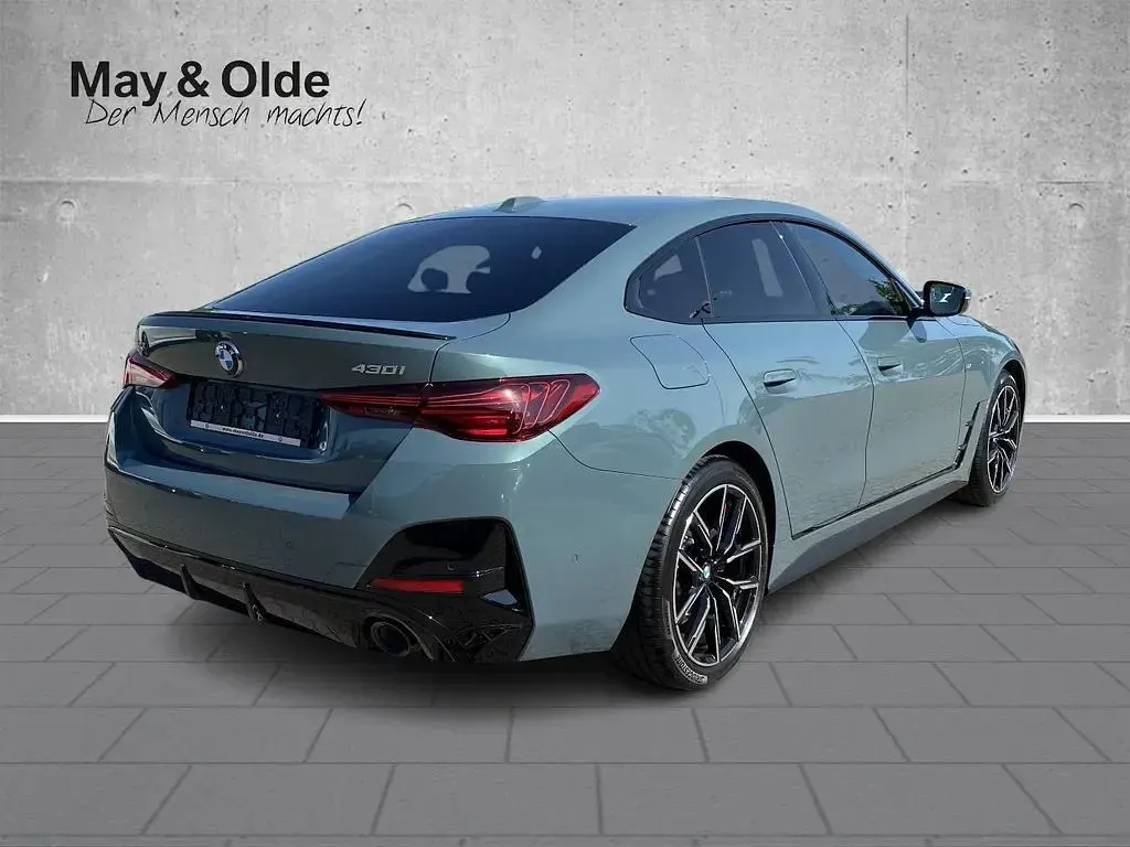 Gebraucht BMW 430 Performance 245 PS (180 kW) 2025 Cape york gruen metallic Coupé