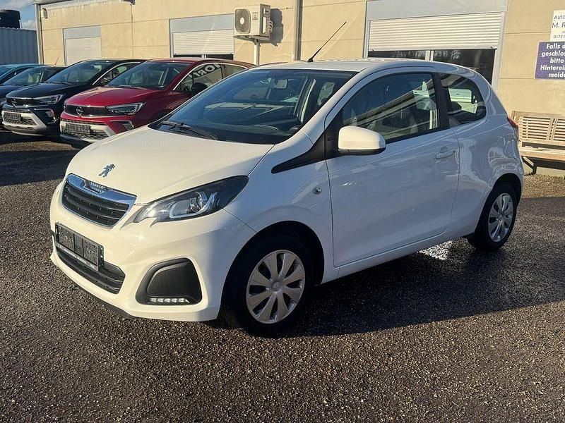 Gebraucht Peugeot 108 Active 69 PS (50 kW) 2017 Weiß Kleinwagen