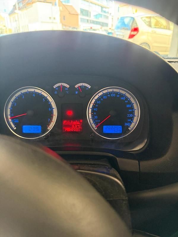 Gebraucht VW Bora 115 PS (84 kW) 2003 Blau Kombi