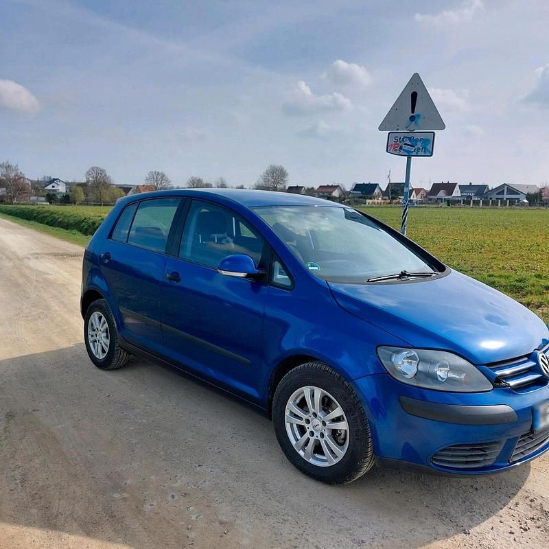 Gebraucht VW Golf V 75 PS (55 kW) 2005 Blau Kleinwagen