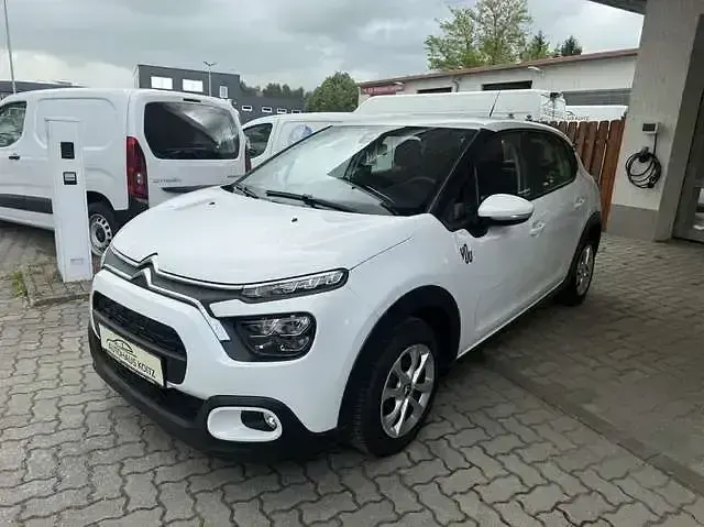 Gebraucht Citroën C3 82 PS (60 kW) 2022 Lack weiss banquise/deckende l Kleinwagen