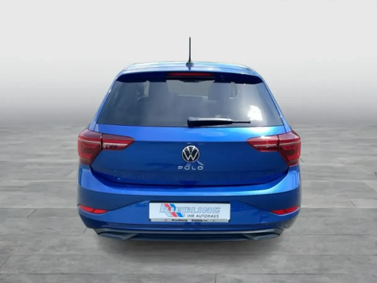 Gebraucht VW Polo Style 95 PS (69 kW) 2024 Blau Limousine