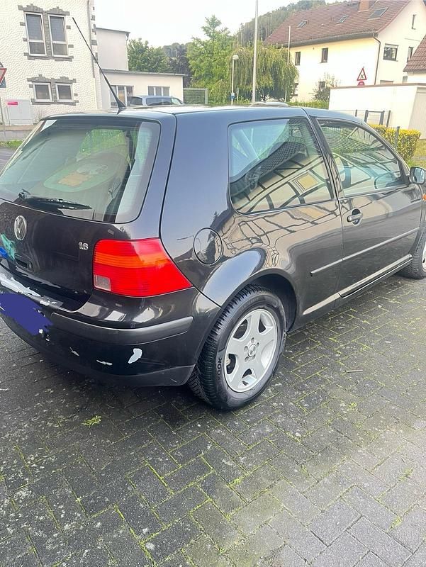 Gebraucht VW Golf III 102 PS (75 kW) 1999 Schwarz Kleinwagen
