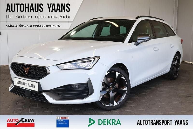 Weiß Gebraucht 2024 Cupra Leon Limousine | 22.989 € (Superpreis) - Bild 1/4