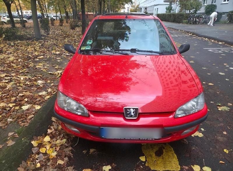 Rot Gebraucht 1998 Peugeot 106 Kleinwagen | 1.500 € (Guter Preis) - Bild 1/4