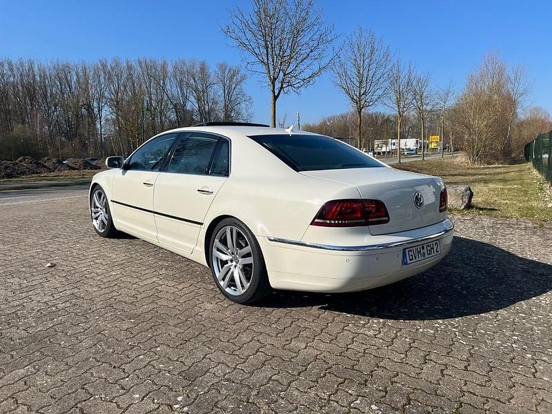 Gebraucht VW Phaeton Exclusive 245 PS (180 kW) 2014 Weiß Limousine