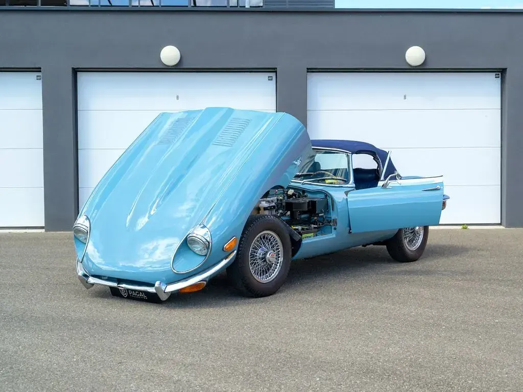 Gebraucht Jaguar E-Type 170 PS (125 kW) 1970 Blau Cabrio
