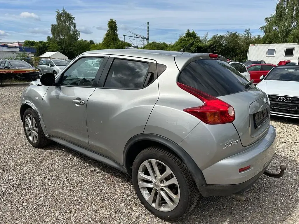 Gebraucht Nissan Juke Visia 117 PS (86 kW) 2012 Grau SUV