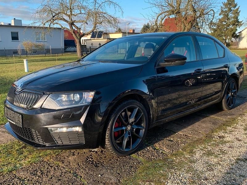 Schwarz Gebraucht 2014 Skoda Octavia RS Limousine | 10.990 € (Guter Preis) - Bild 1/4