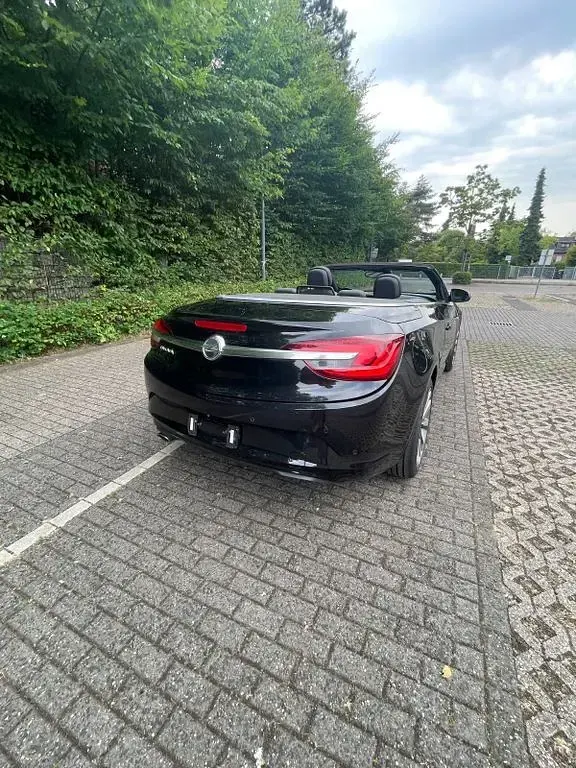 Gebraucht Opel Cascada Innovation 140 PS (102 kW) 2013 Schwarz Cabrio