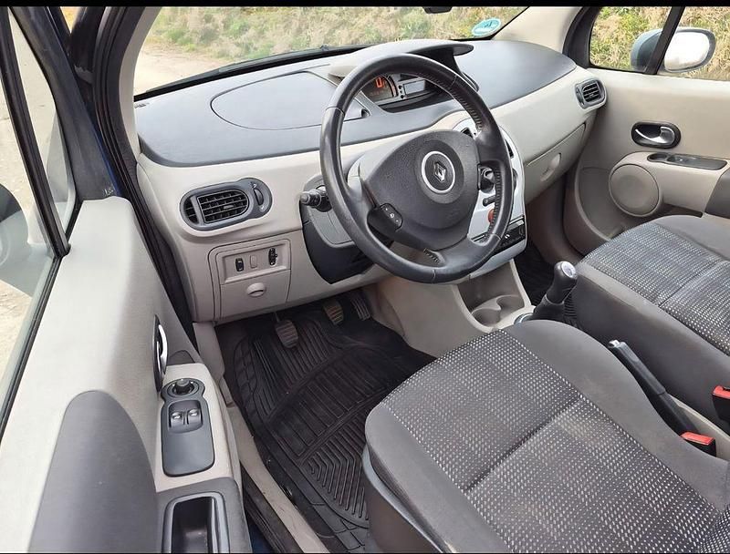 Gebraucht Renault Modus 88 PS (64 kW) 2006 Schwarz Van / Kleinbus