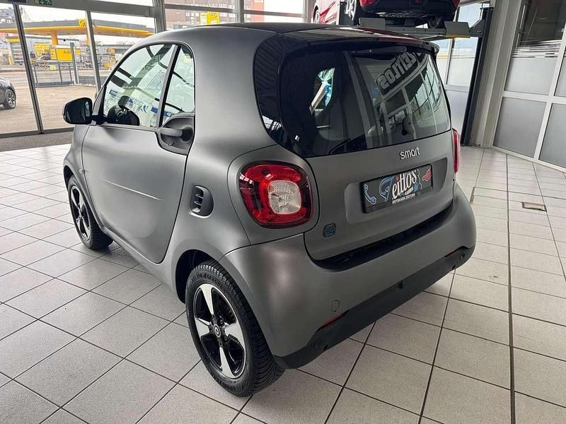 Gebraucht Smart ForTwo Coupé 60 kW (82 PS) 2020 Grau Kleinwagen