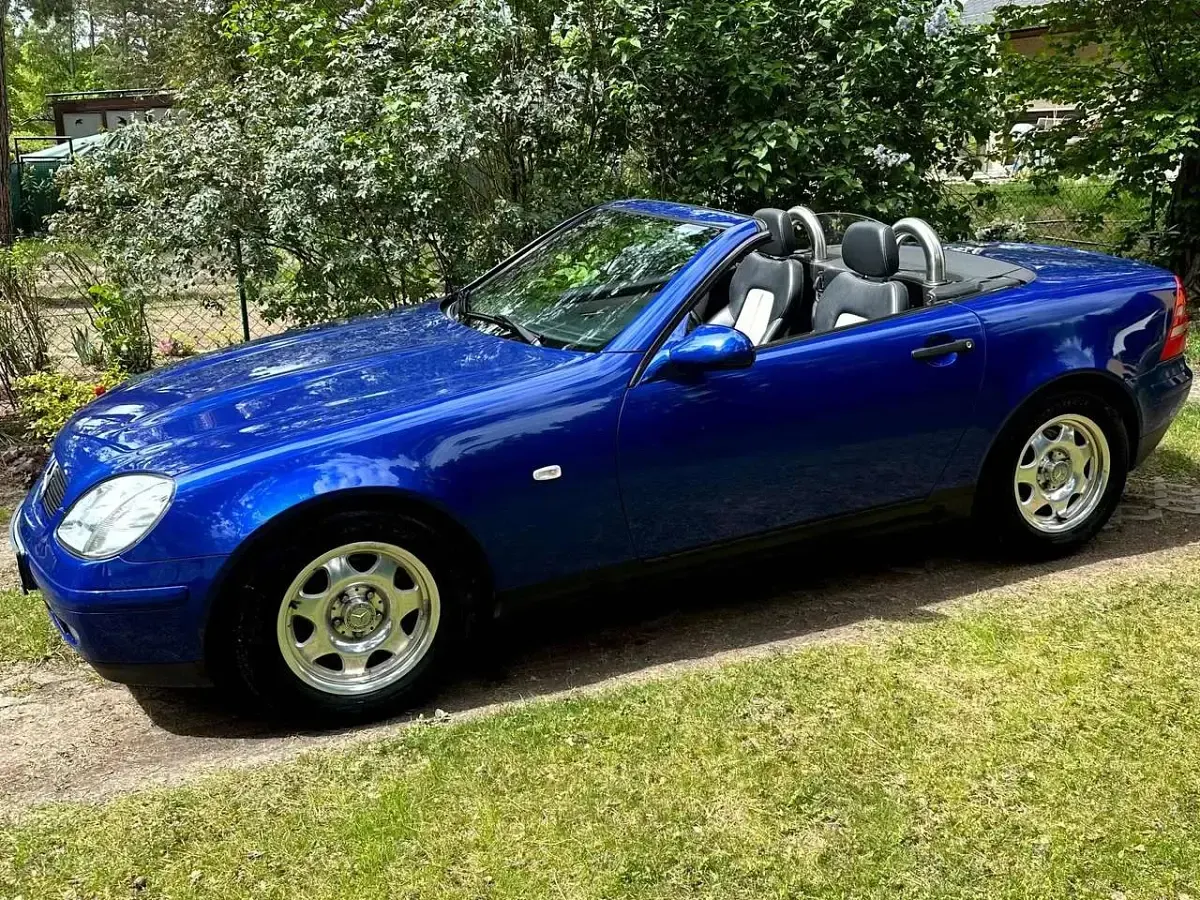 Second-hand Mercedes SLK200 136 CP (100 kW) 1999 Albastru Cabrio