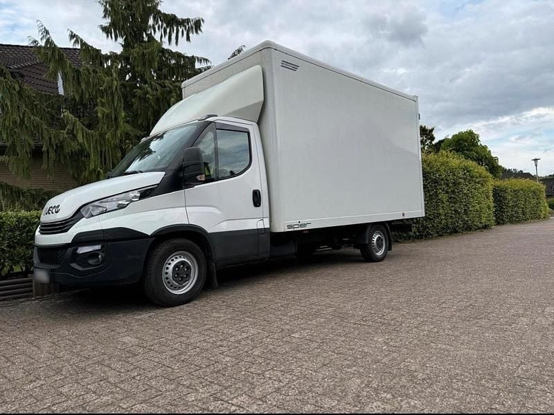 Gebraucht Iveco Daily 218 PS (160 kW) 2019 Weiß