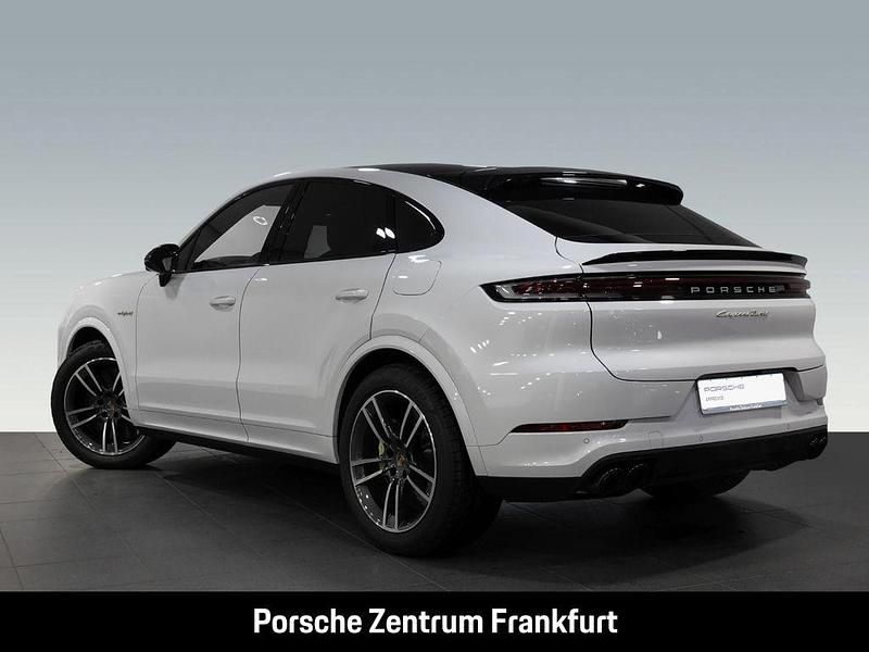 Gebraucht Porsche Cayenne Turbo E-Hybrid 740 PS (544 kW) 2024 Weiß SUV