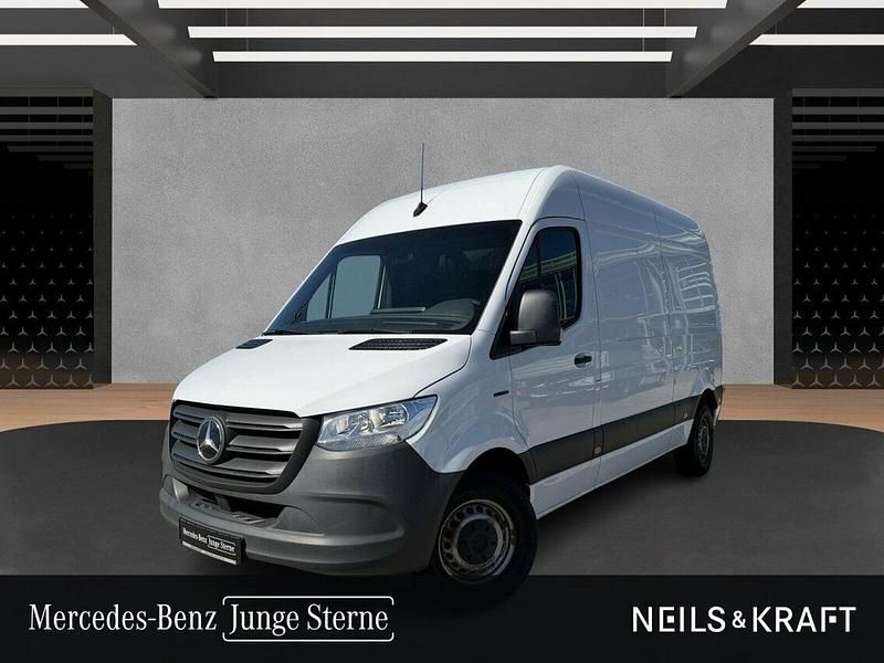 Second-hand Mercedes E-Sprinter 85 kW (116 CP) 2021 Alb Van