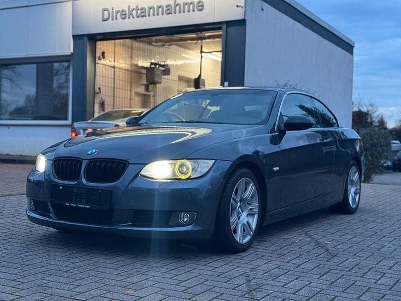 Gebraucht BMW 325 Cabriolet 197 PS (144 kW) 2008 Grau Cabrio