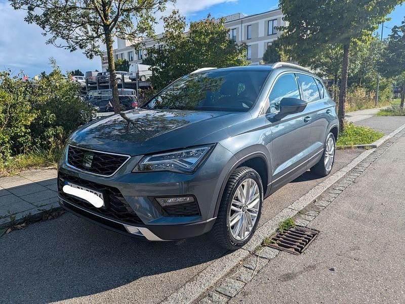 Grau Gebraucht 2018 Seat Ateca 4Drive SUV | 18.000 € (Fairer Preis) - Bild 1/4