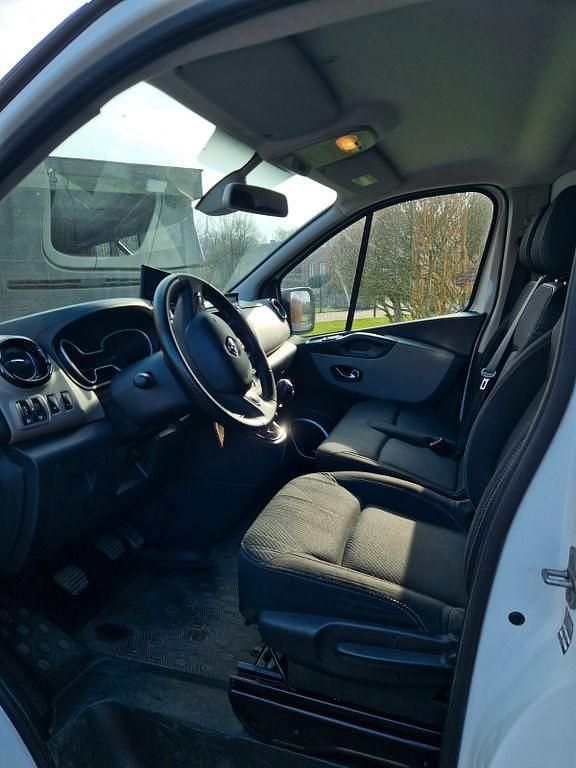 Gebraucht Renault Trafic 163 PS (119 kW) 2017 Weiß Van / Kleinbus