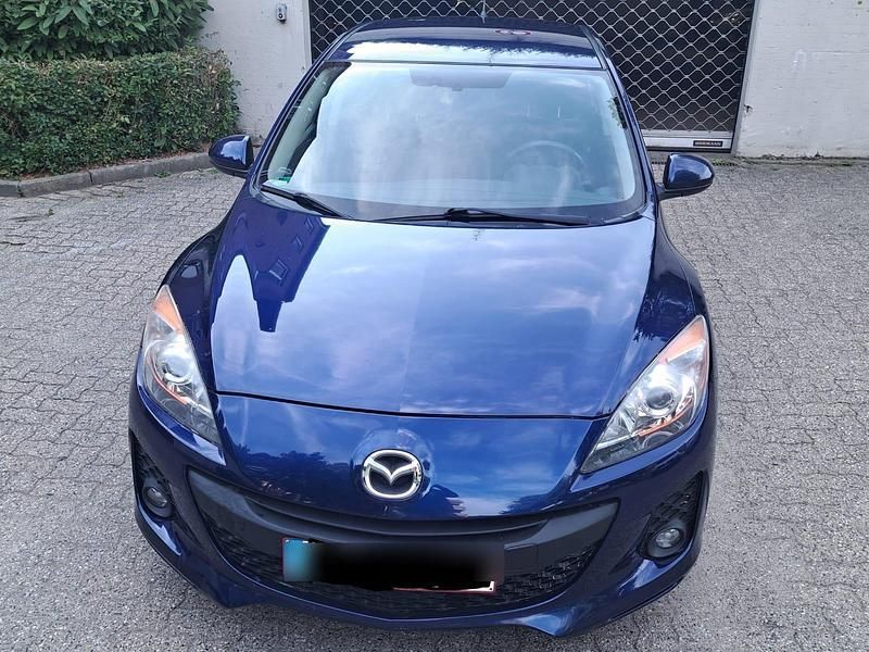 Blau Gebraucht 2012 Mazda 3 Kleinwagen | 4.200 € (Guter Preis) - Bild 1/4