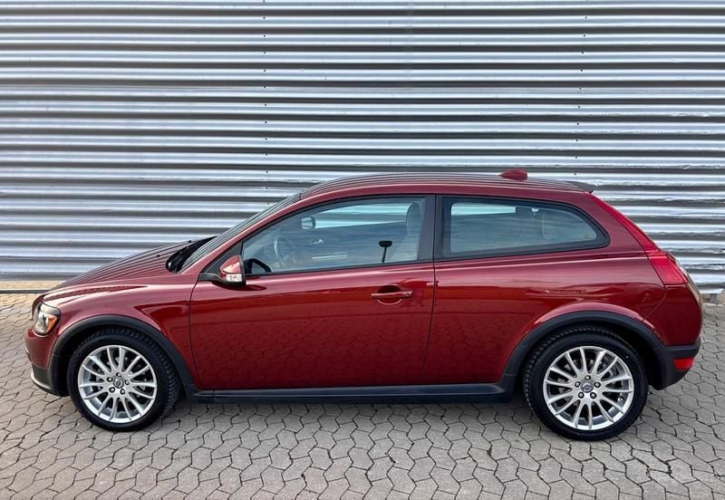 Gebraucht Volvo C30 136 PS (100 kW) 2009 Rot Kleinwagen