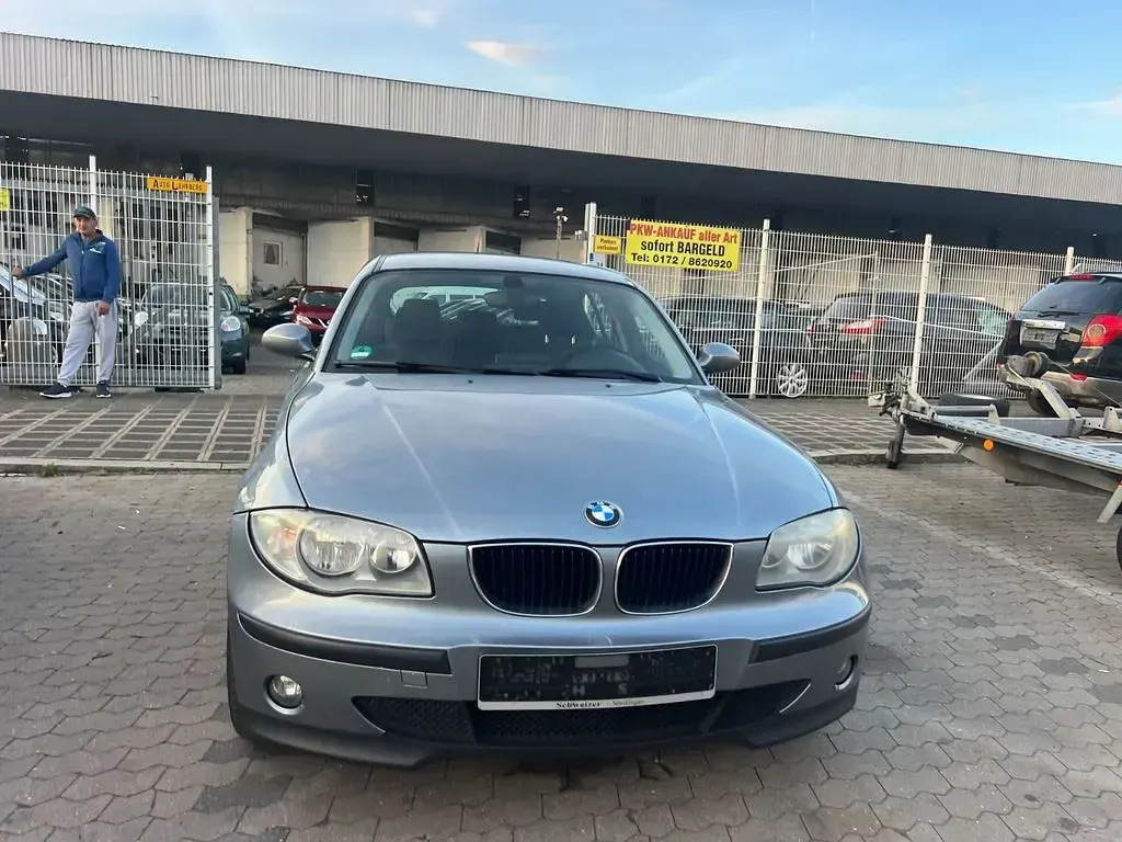 Gebraucht BMW 116 116 PS (85 kW) 2006 Grau Kleinwagen