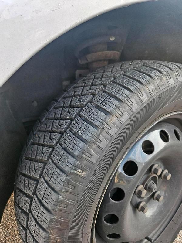 Second-hand Nissan Primastar 135 CP (99 kW) 2006 Argintiu Monovolum