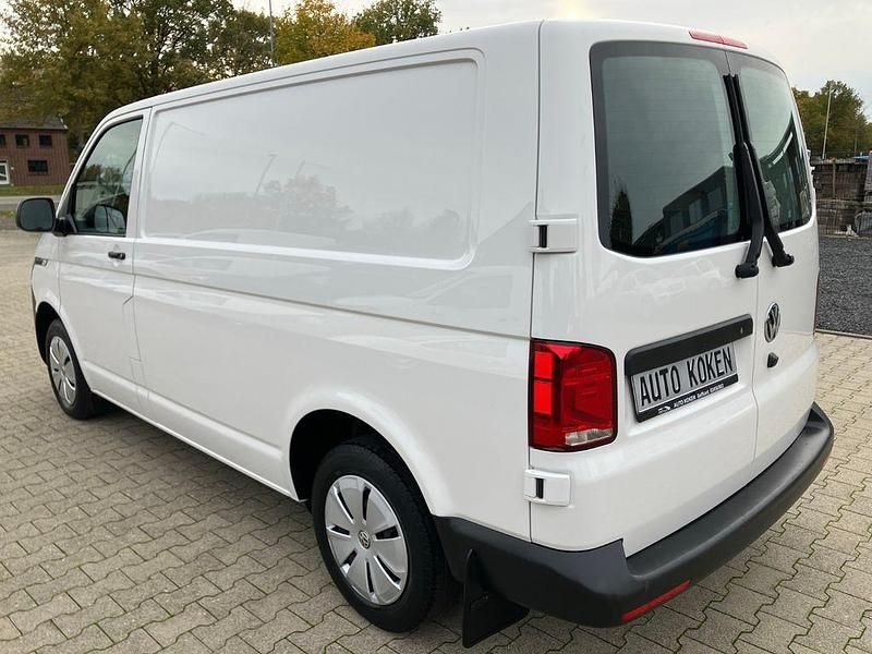Gebraucht VW Transporter 110 PS (80 kW) 2021 Weiß Van
