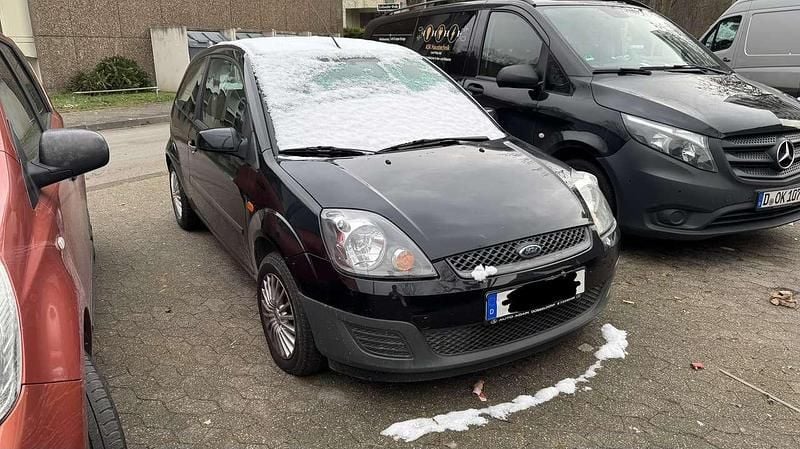 Gebraucht 2006 Ford Fiesta Ambiente Kleinwagen | 750 € (Superpreis) - Bild 1/4