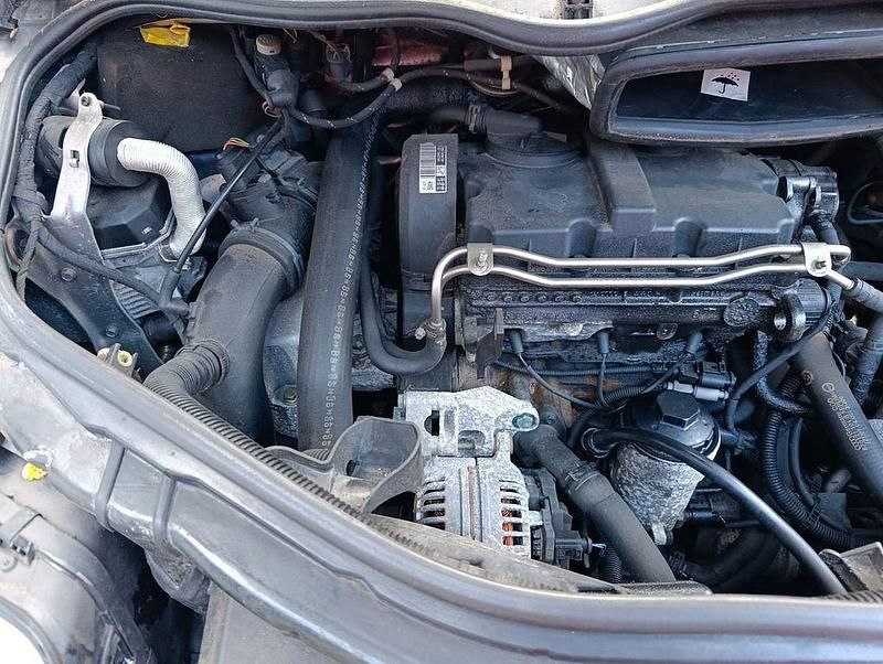 Blau Gebraucht 2000 Audi A2 Kleinwagen | 3.600 € (Teuer) - Bild 1/4