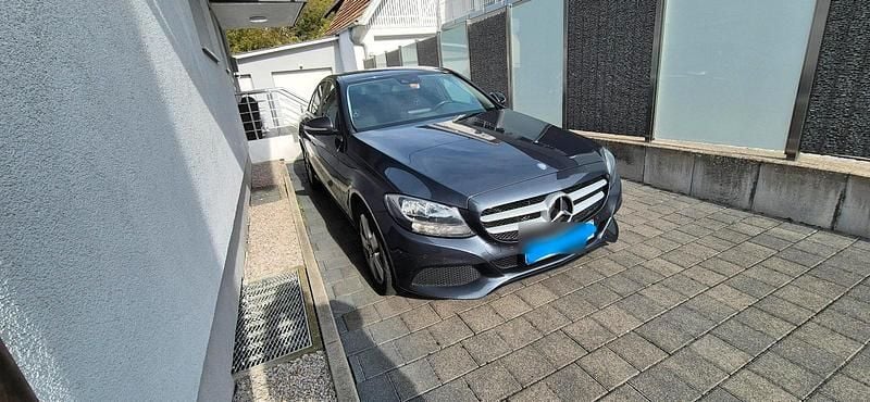 Gebraucht Mercedes C220 170 PS (125 kW) 2015 Grau Limousine