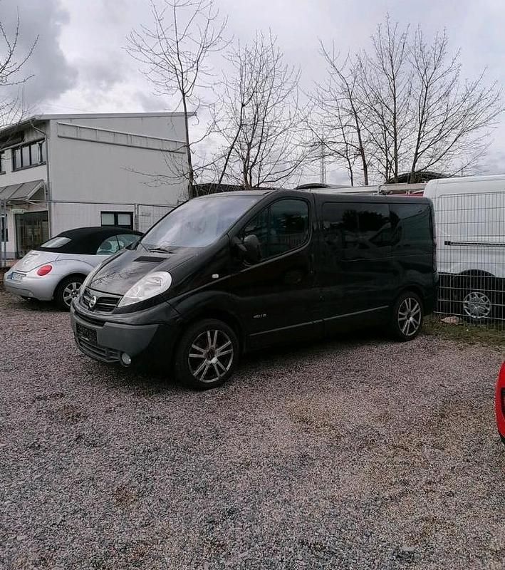 Gebraucht Nissan Primastar 115 PS (84 kW) 2014 Schwarz Van / Kleinbus