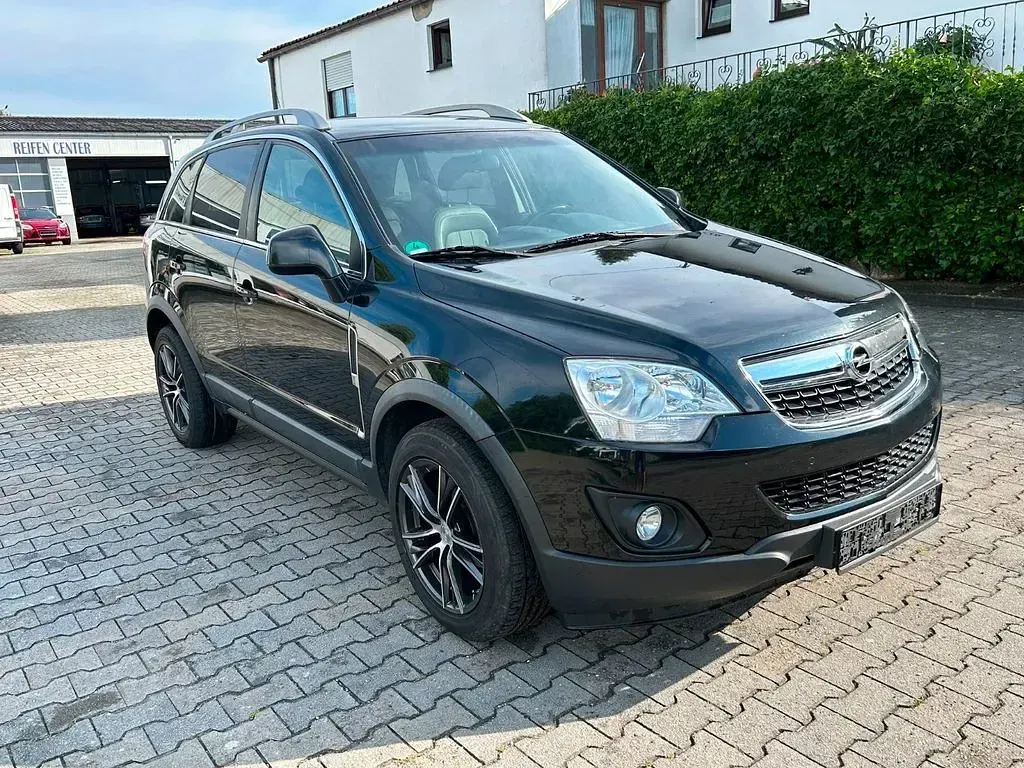 Gebraucht Opel Antara Design Edition 163 PS (119 kW) 2013 Schwarz SUV