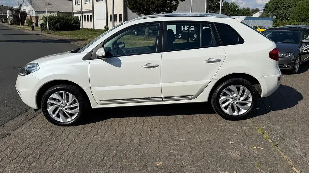 Gebraucht Renault Koleos Initiale Paris 150 PS (110 kW) 2014 Weiß SUV